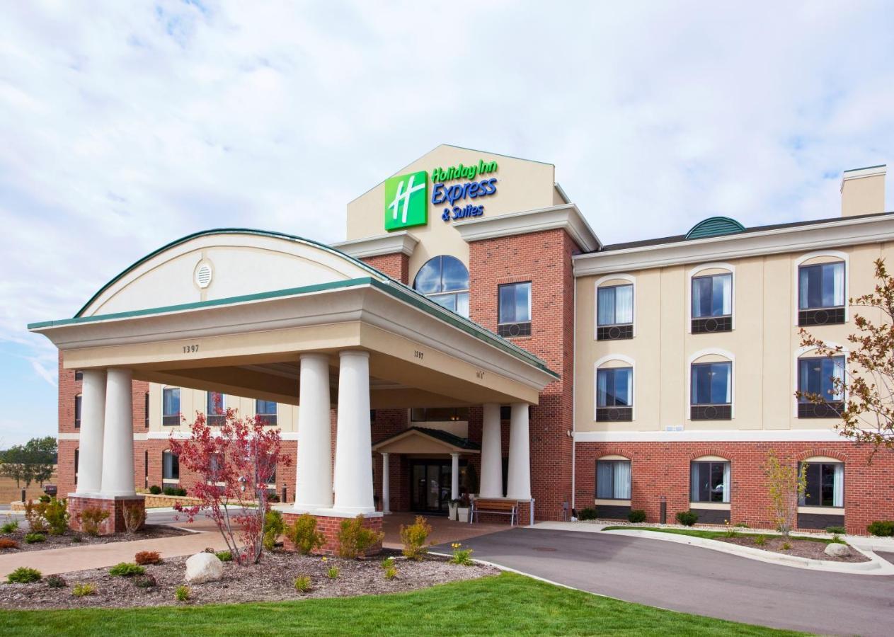 Holiday Inn Express And Suites Detroit North-Troy By Ihg Dış mekan fotoğraf