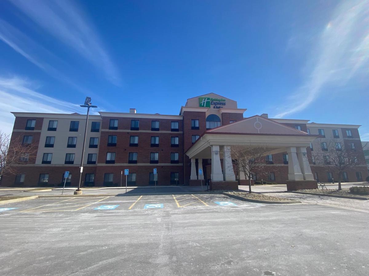 Holiday Inn Express And Suites Detroit North-Troy By Ihg Dış mekan fotoğraf